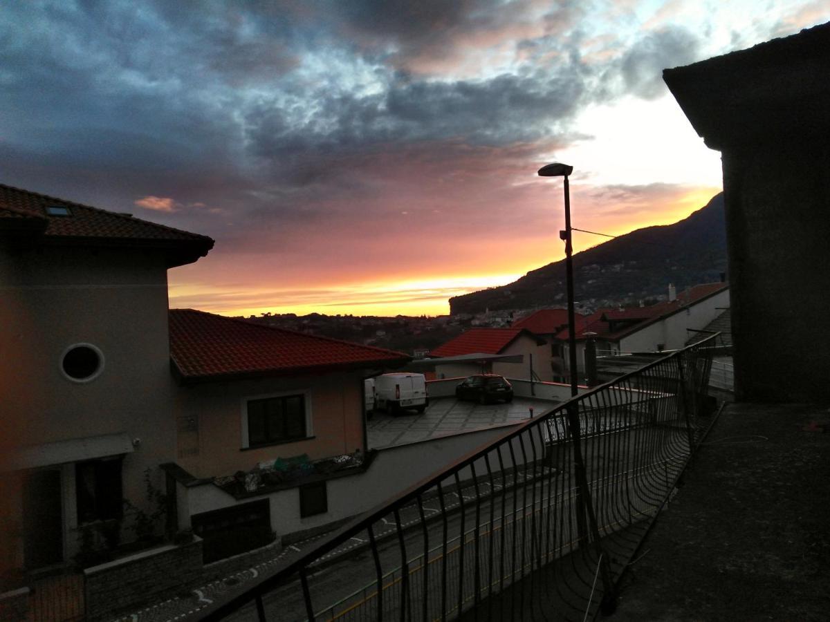 Angolo Fiorito Holiday home *